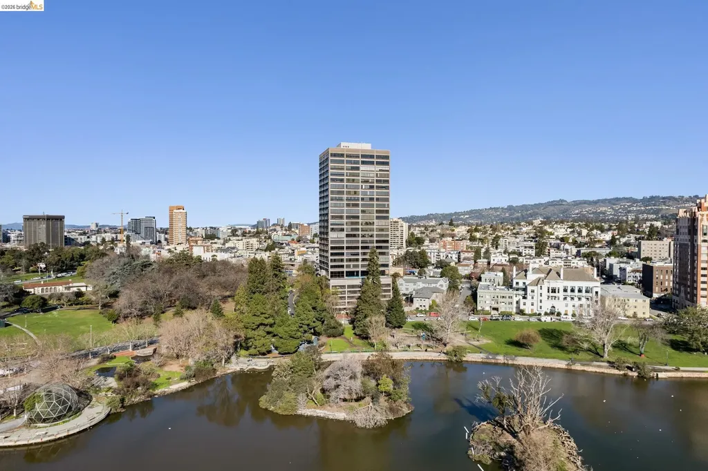 565 Bellevue Avenue Oakland CA 94610