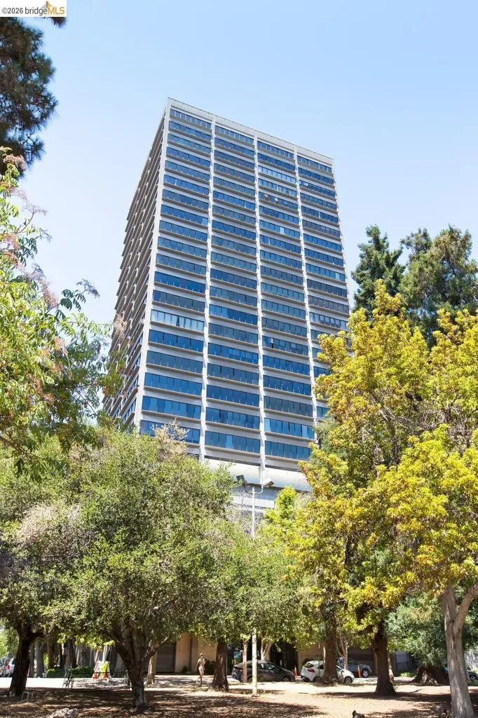 565 Bellevue Avenue Oakland CA 94610