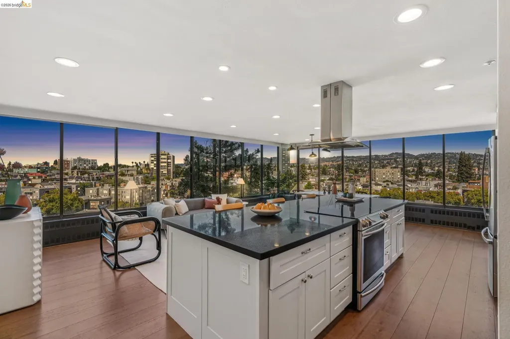 565 Bellevue Avenue Oakland CA 94610