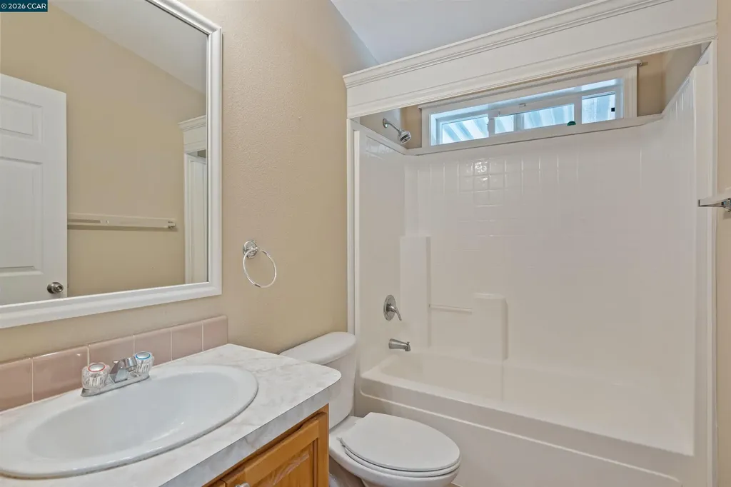 3263 Vineyard Avenue Pleasanton CA 94566