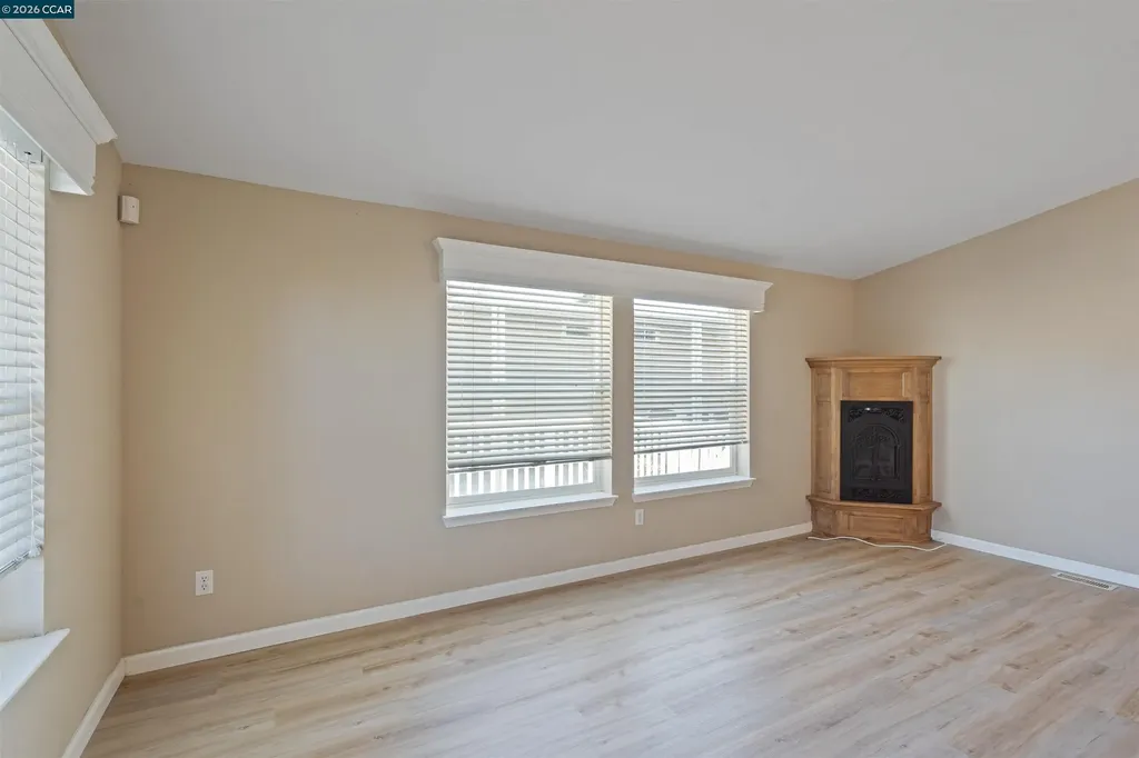 3263 Vineyard Avenue Pleasanton CA 94566