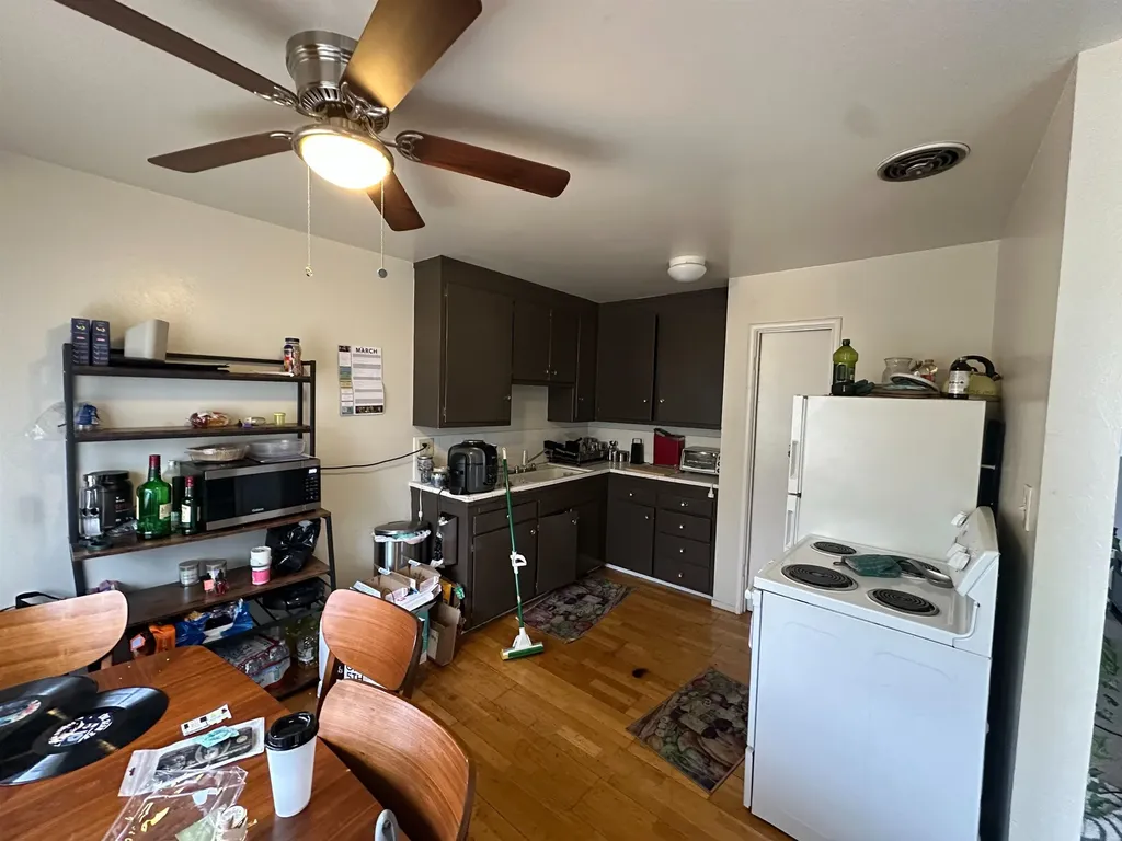 2550 35th Avenue Oakland CA 94601
