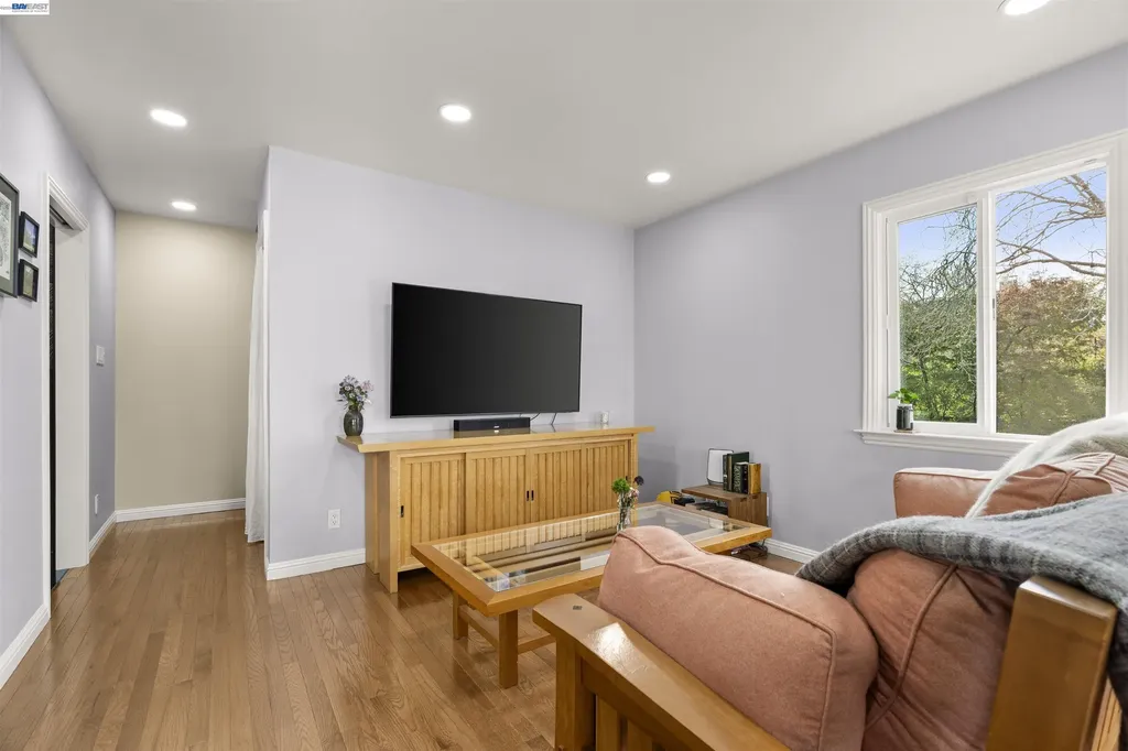 931 Bancroft Way Berkeley CA 94710