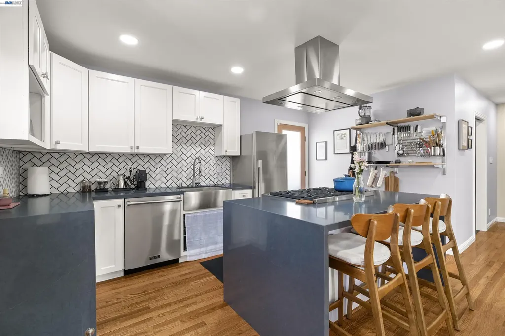 931 Bancroft Way Berkeley CA 94710