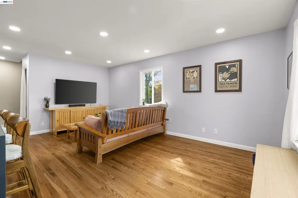 931 Bancroft Way Berkeley CA 94710