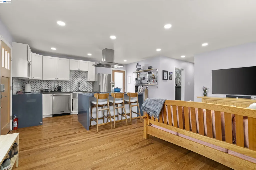 931 Bancroft Way Berkeley CA 94710