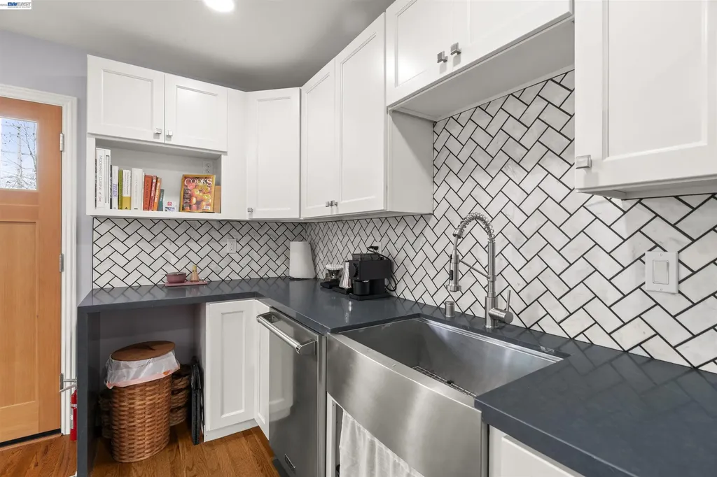 931 Bancroft Way Berkeley CA 94710