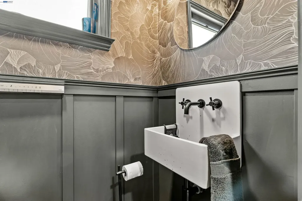 931 Bancroft Way Berkeley CA 94710