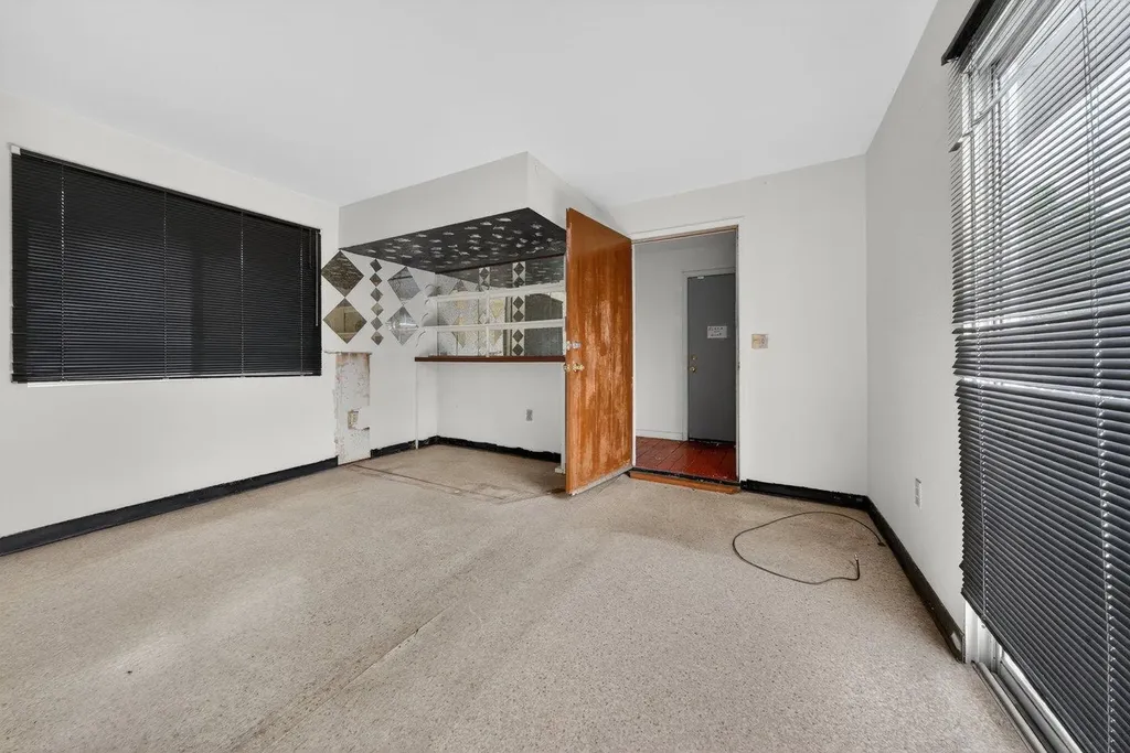 3400 Mirasol Avenue Oakland CA 94605