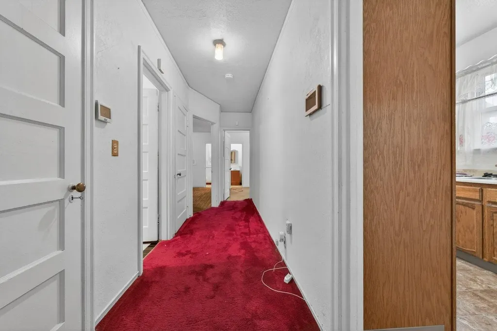 3400 Mirasol Avenue Oakland CA 94605