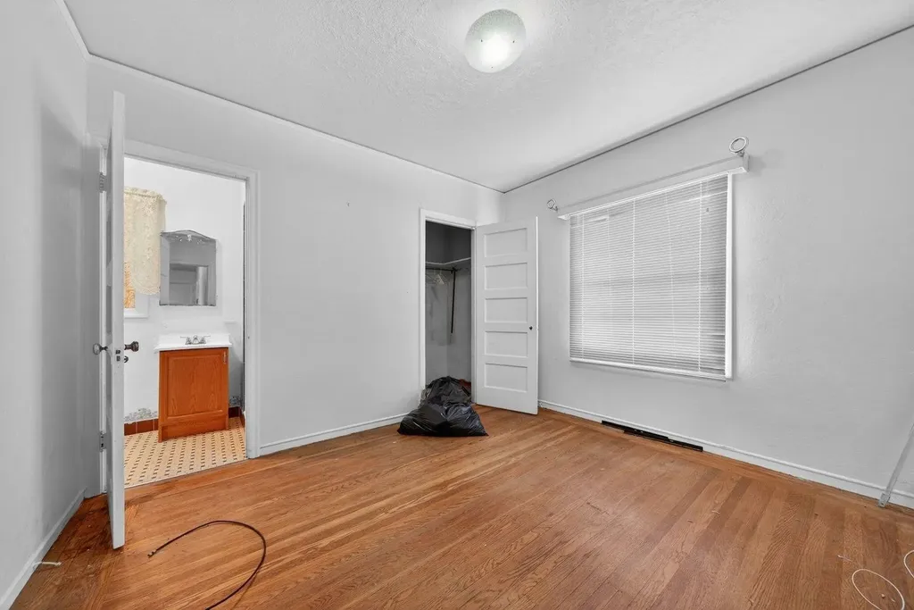 3400 Mirasol Avenue Oakland CA 94605