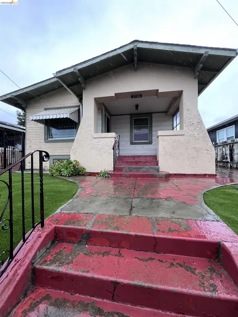 1715 87th Avenue Oakland CA 94621