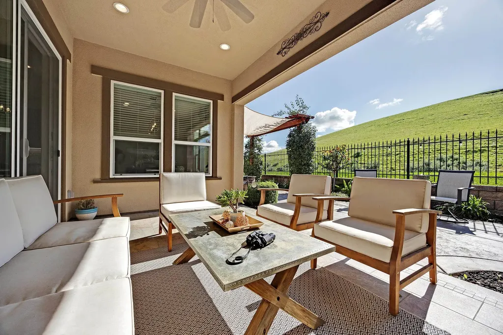 1994 Andalucia Lane Brentwood CA 94513