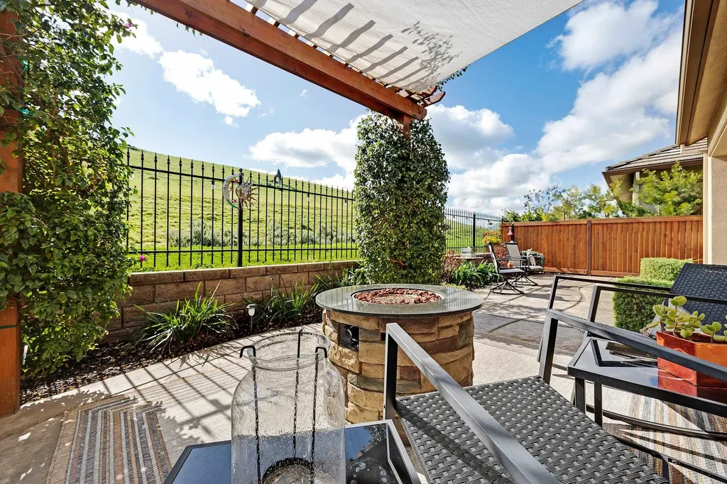 1994 Andalucia Lane Brentwood CA 94513