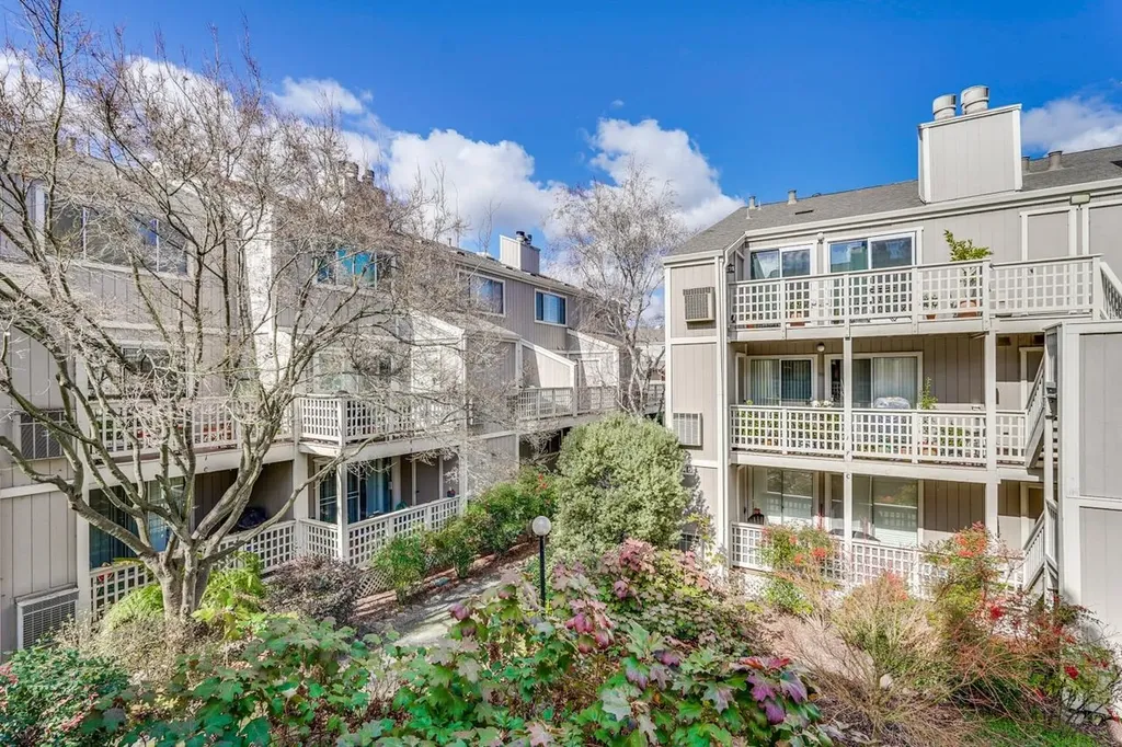2709 Oak Road Walnut Creek CA 94597