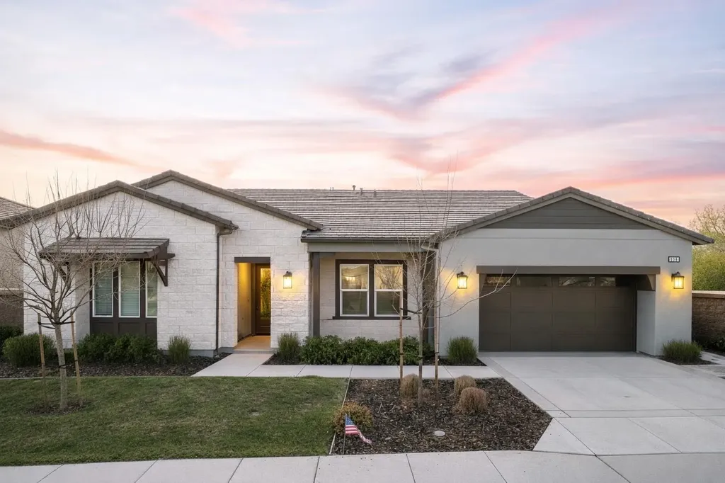 1989 Old Vine Place Brentwood CA 94513