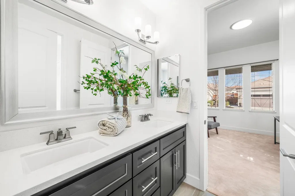 1989 Old Vine Place Brentwood CA 94513