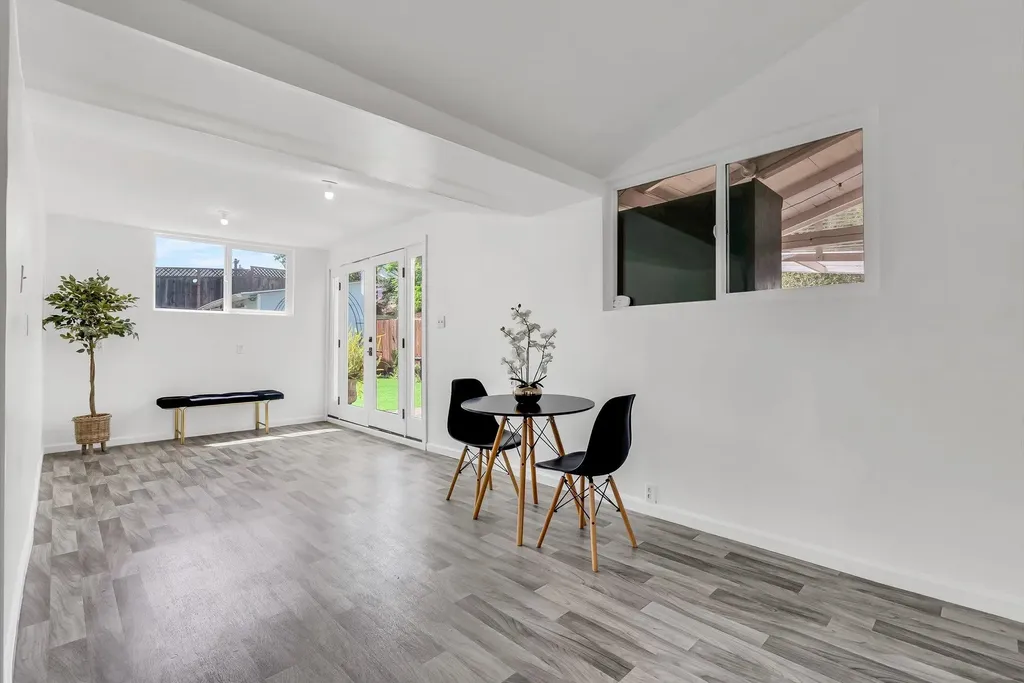 2350 Shell Avenue Martinez CA 94553