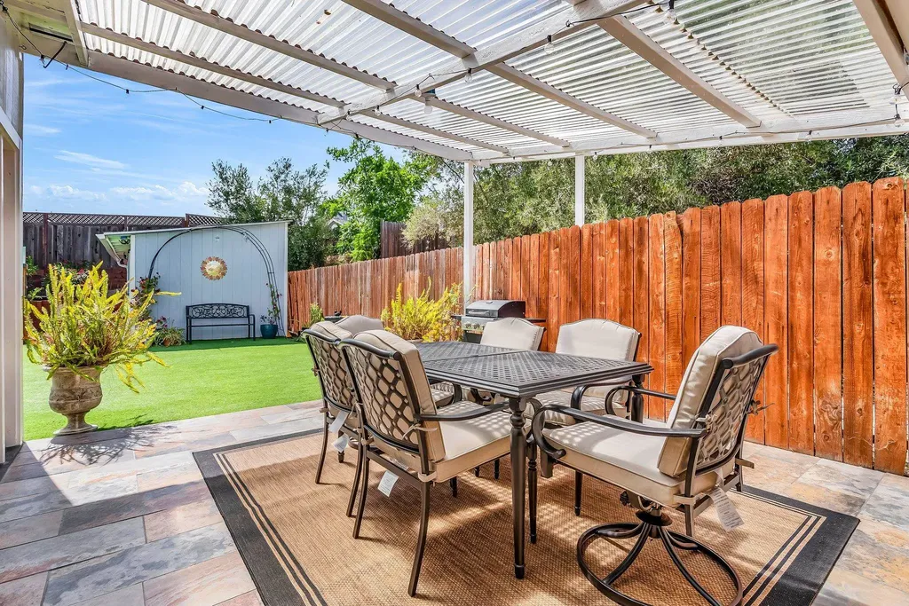 2350 Shell Avenue Martinez CA 94553