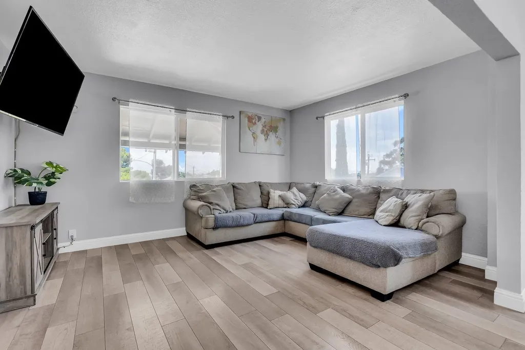 2350 Shell Avenue Martinez CA 94553