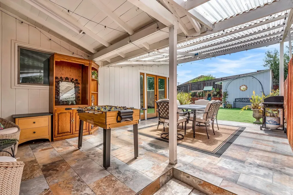 2350 Shell Avenue Martinez CA 94553