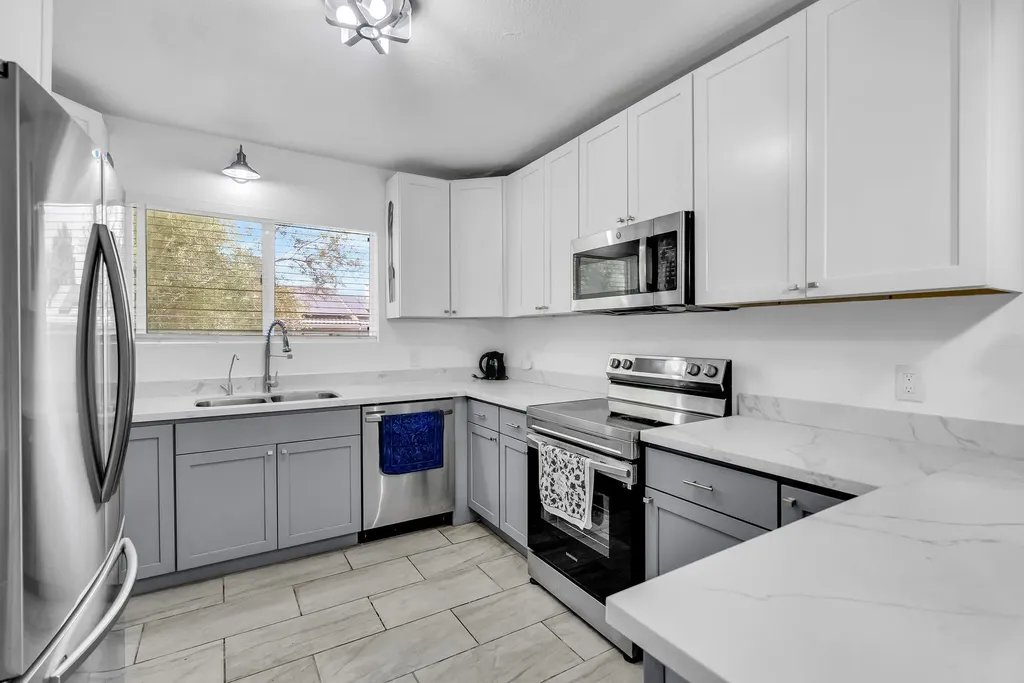 2350 Shell Avenue Martinez CA 94553