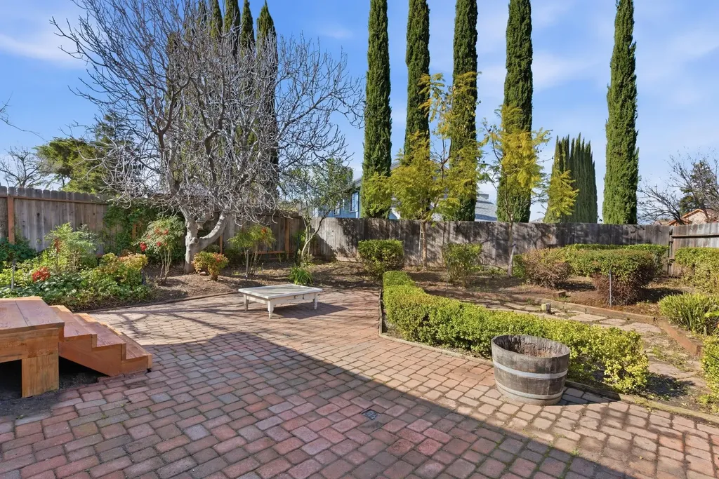 1009 Flintrock Drive Antioch CA 94509