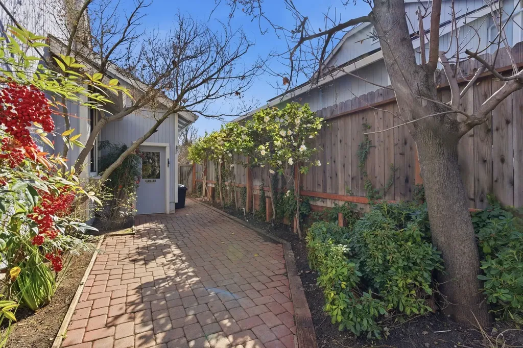 1009 Flintrock Drive Antioch CA 94509