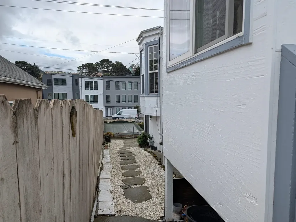 286 Sagamore Street San Francisco CA 94112