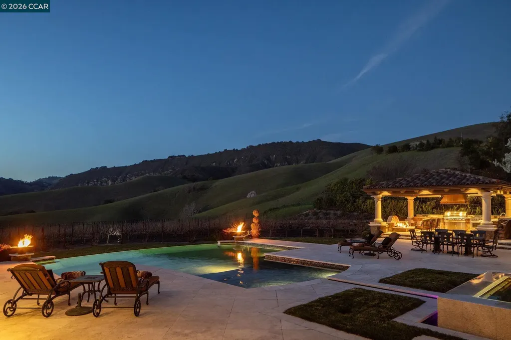 940 Eagle Ridge Drive Danville CA 94506