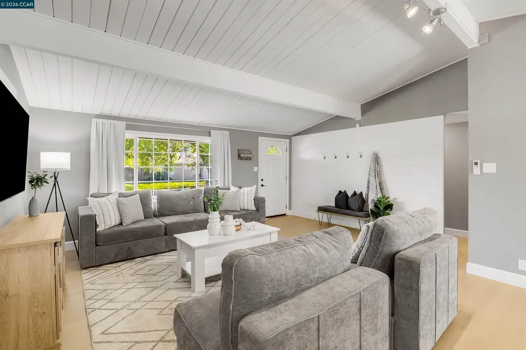 2261 Gehringer Drive Concord CA 94520