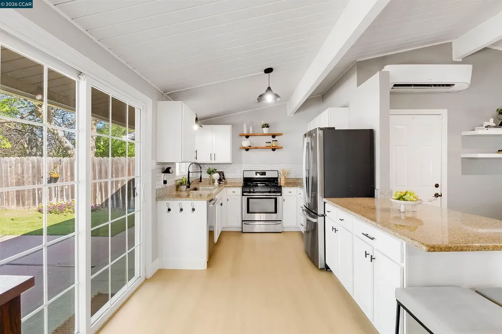 2261 Gehringer Drive Concord CA 94520