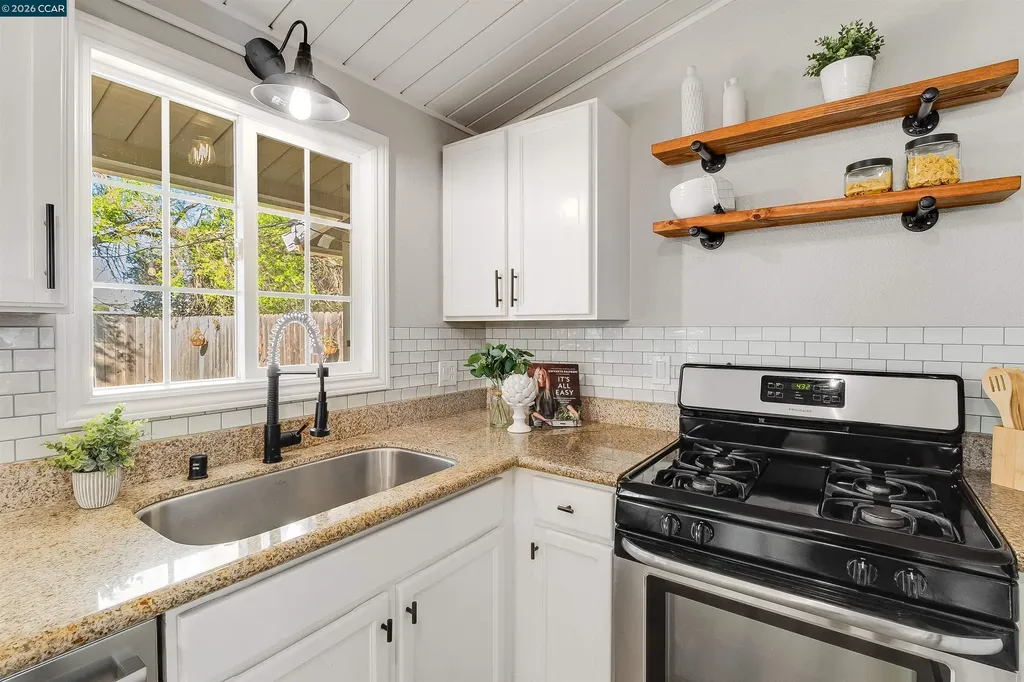 2261 Gehringer Drive Concord CA 94520