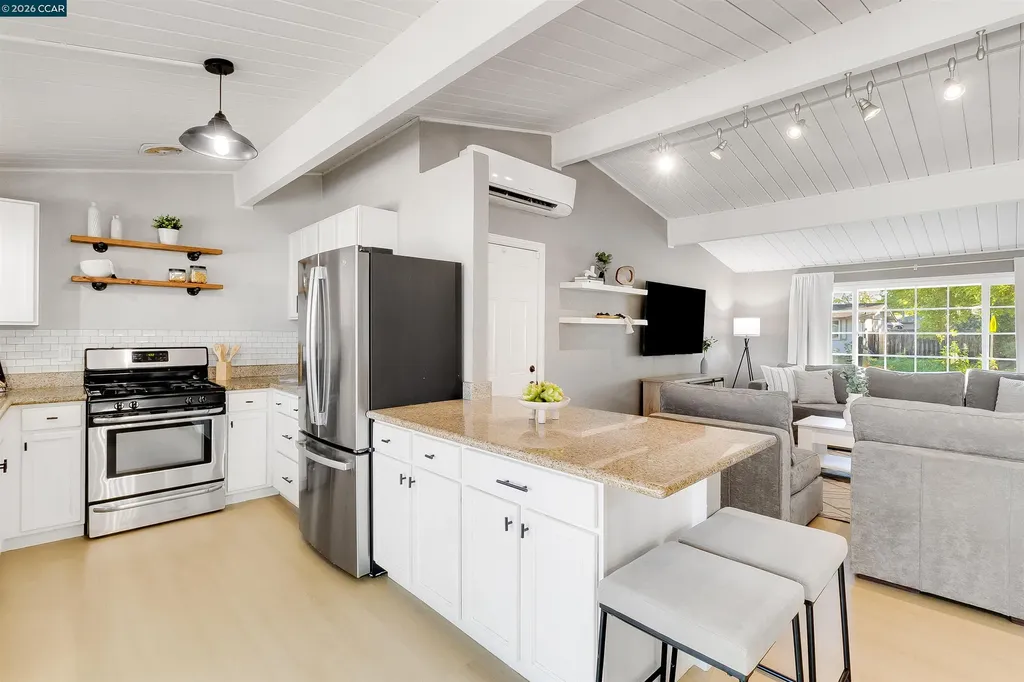 2261 Gehringer Drive Concord CA 94520