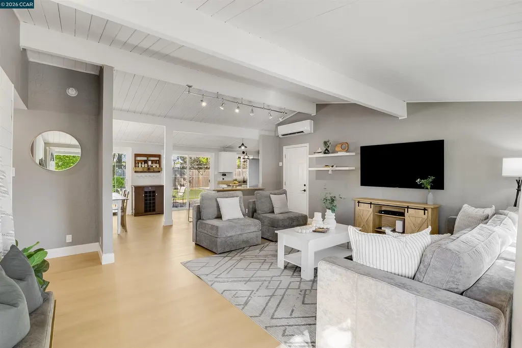 2261 Gehringer Drive Concord CA 94520