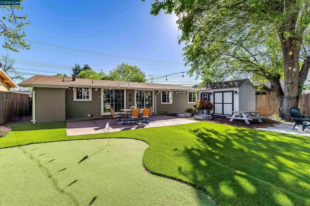 2261 Gehringer Drive Concord CA 94520