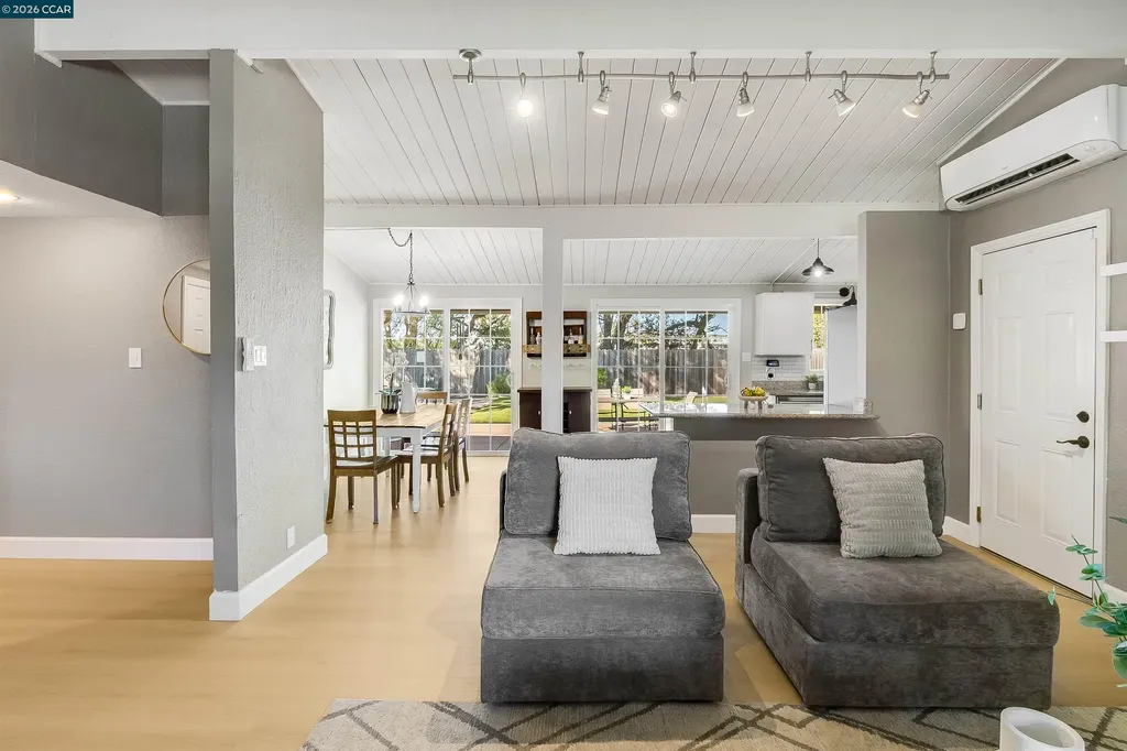 2261 Gehringer Drive Concord CA 94520
