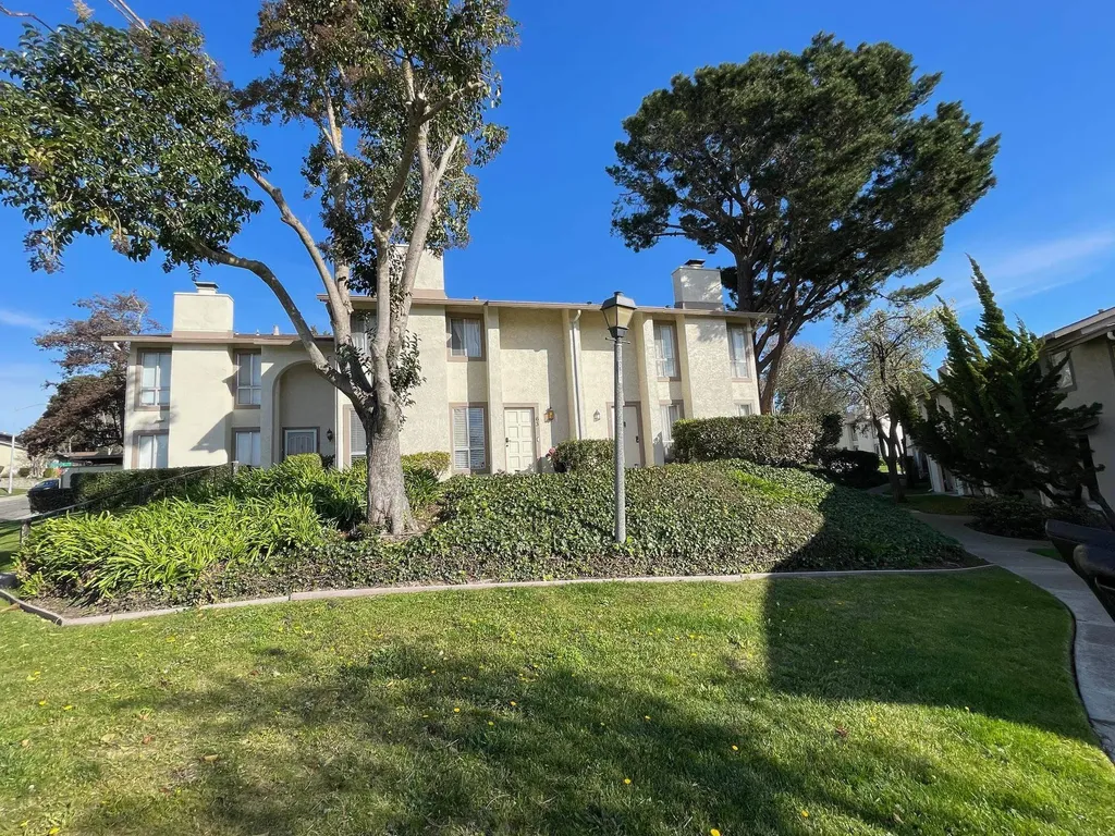 61 Greenview Lane Richmond CA 94803