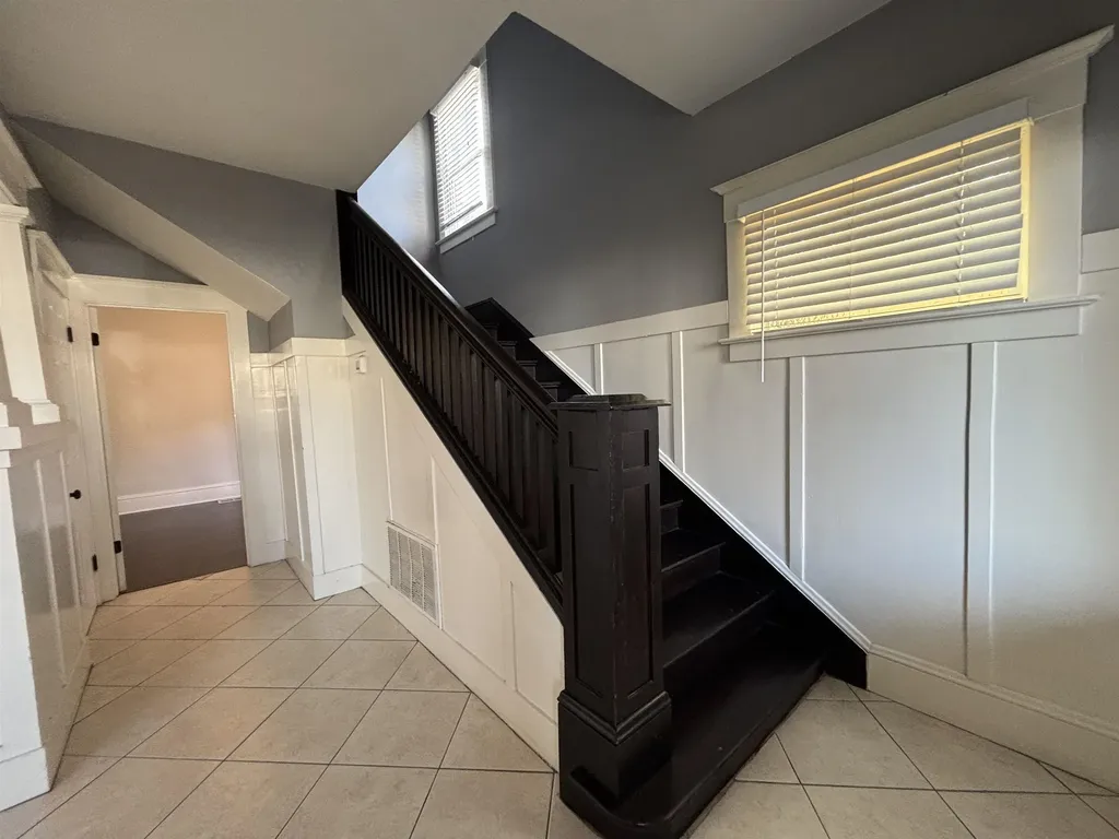 210 Chanslor Avenue Richmond CA 94801