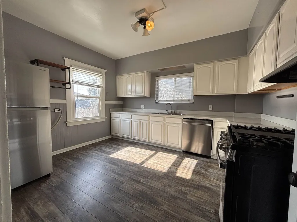 210 Chanslor Avenue Richmond CA 94801