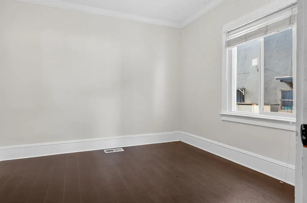 210 Chanslor Avenue Richmond CA 94801