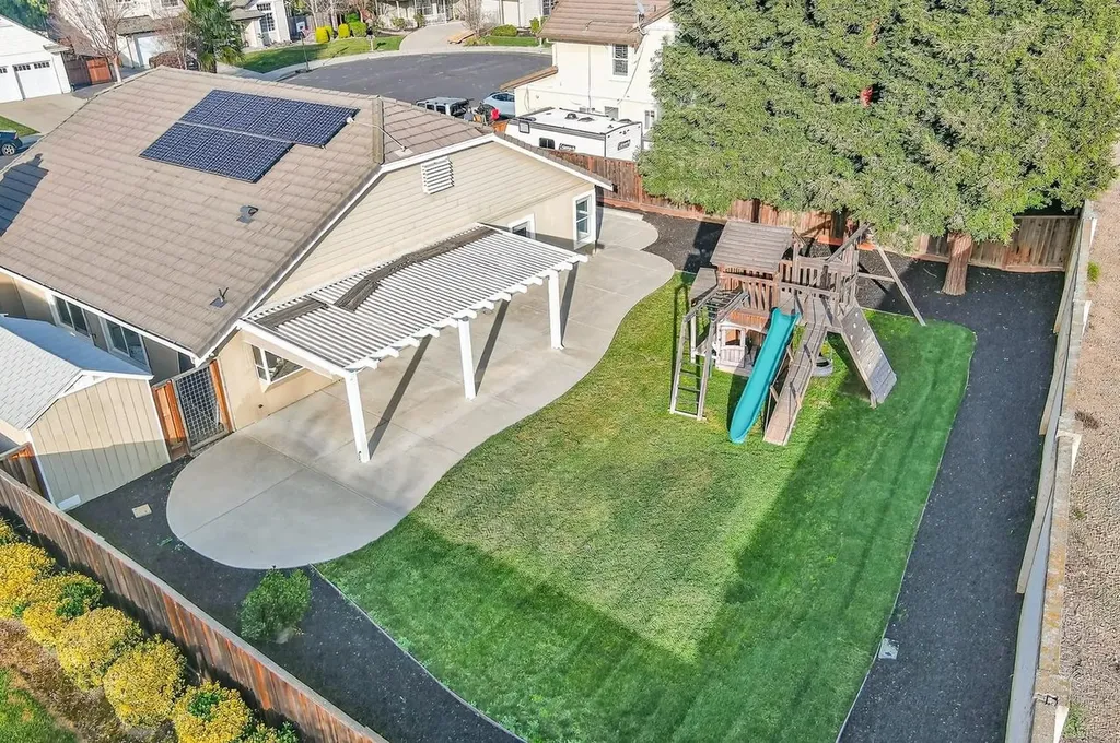 761 Cottonwood Court Livermore CA 94551