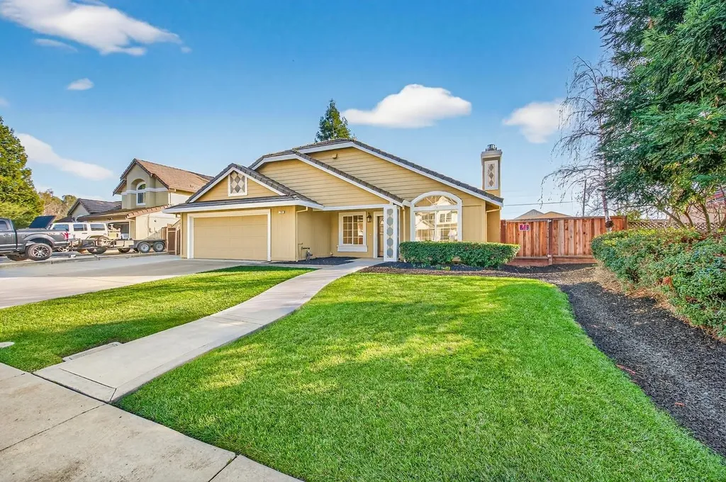 761 Cottonwood Court Livermore CA 94551