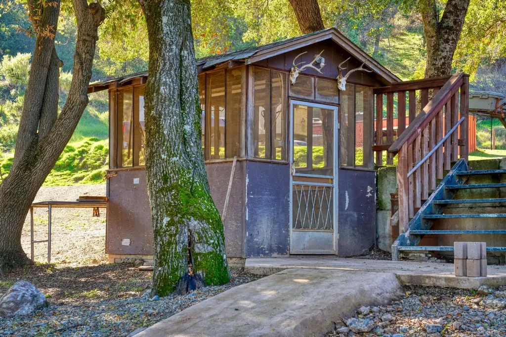 7777 Del Valle Road Livermore CA 94550