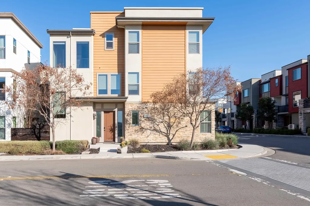 5531 Metropolitan Way Dublin CA 94568