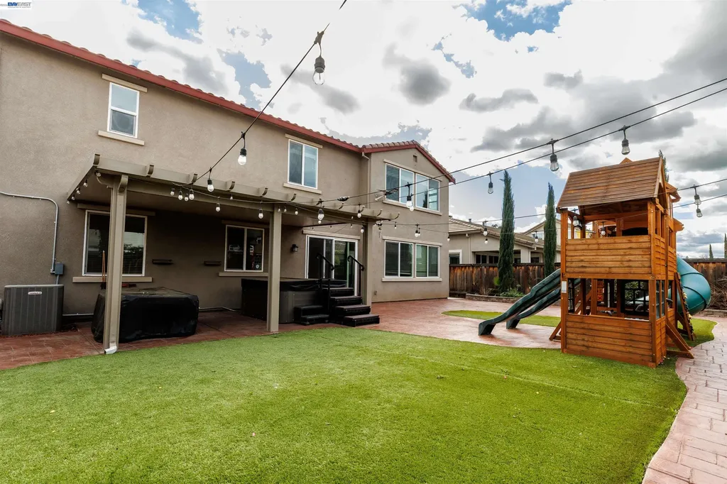 967 Dainty Avenue Brentwood CA 94513