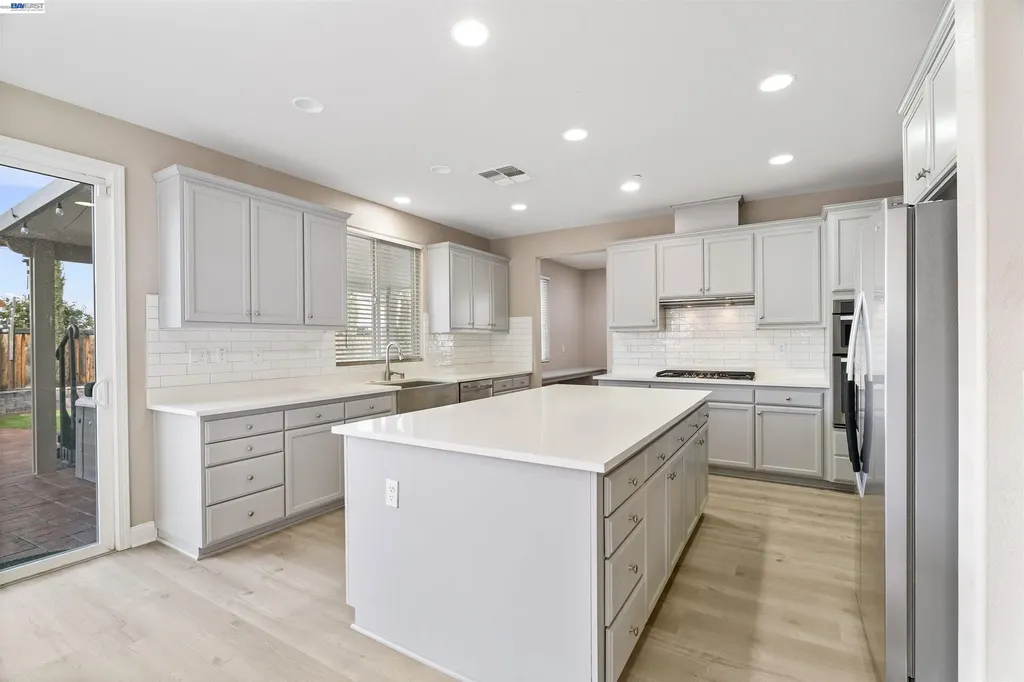 967 Dainty Avenue Brentwood CA 94513