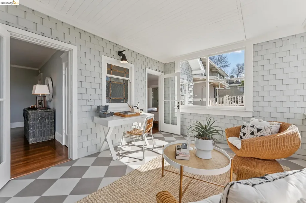 23 Monte Avenue Piedmont CA 94611