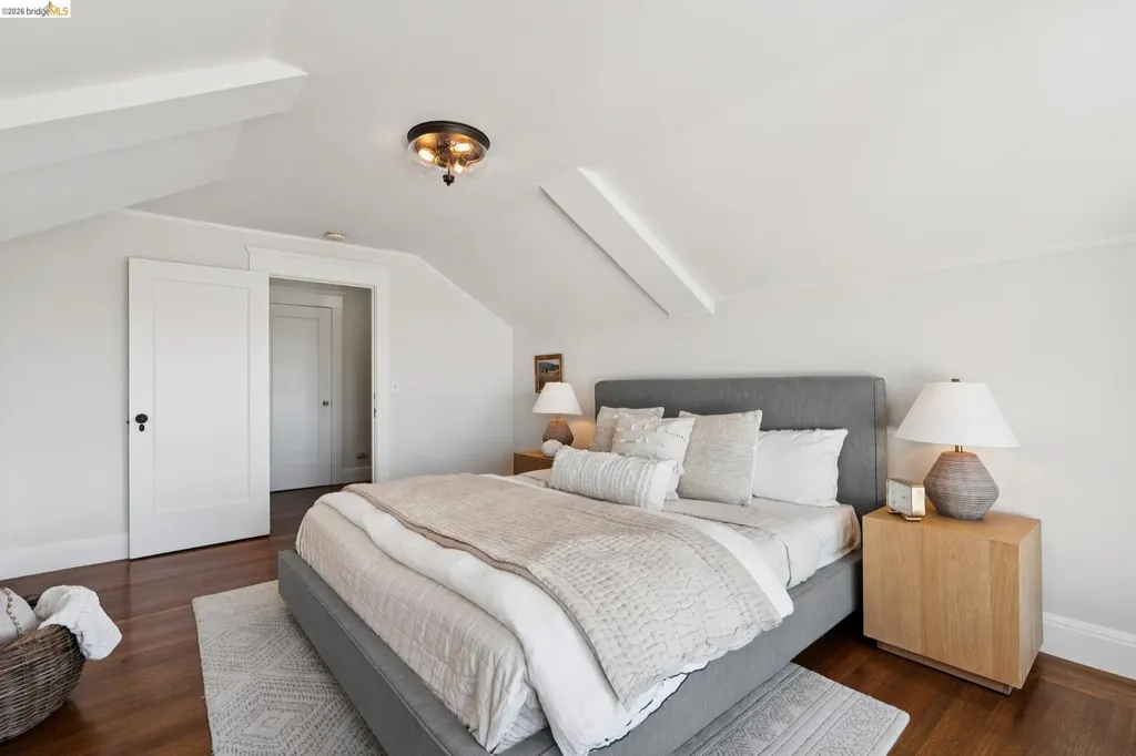 23 Monte Avenue Piedmont CA 94611