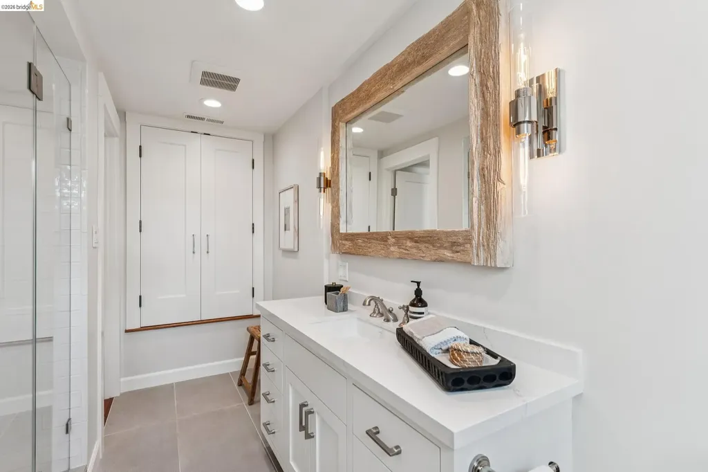 23 Monte Avenue Piedmont CA 94611